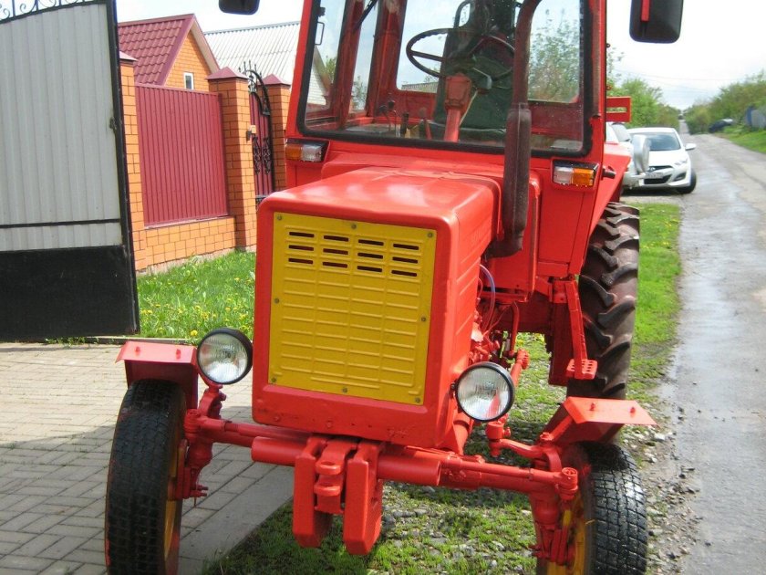 Т-25 трактор