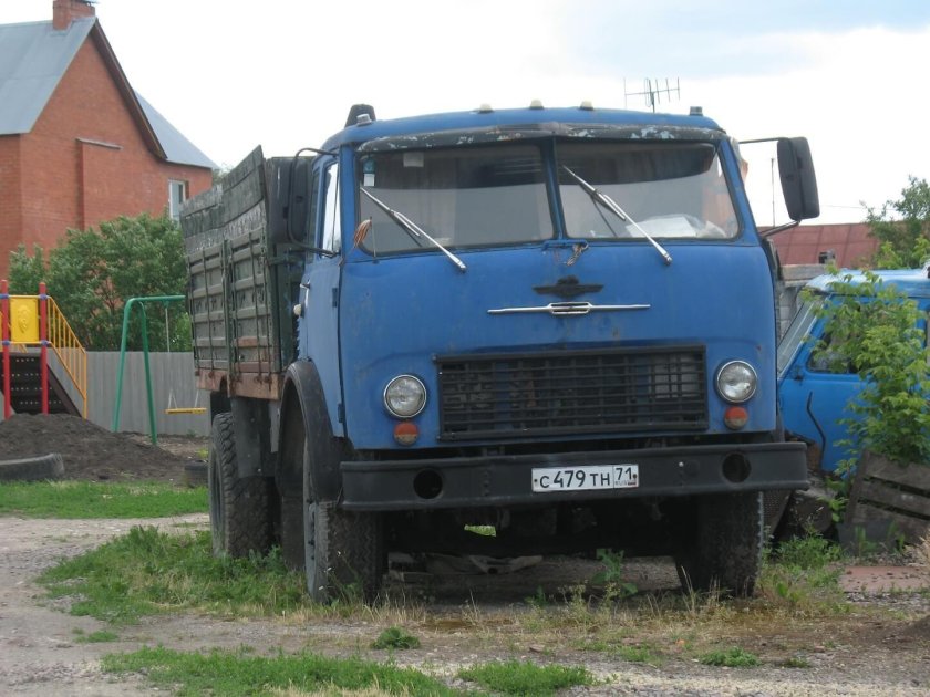 МАЗ 5334