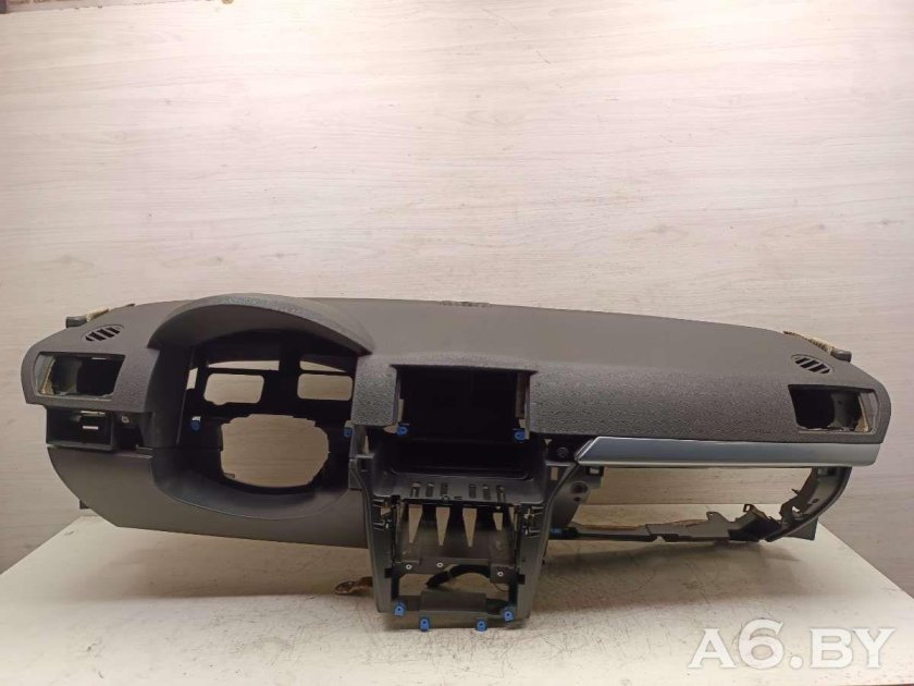 Дефлектор в торпеду Опель Астра h