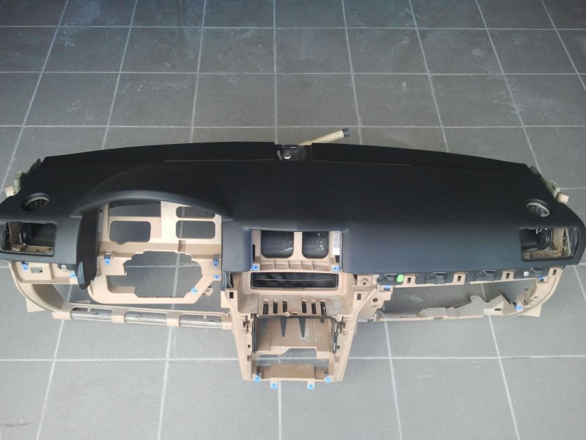 Opel Astra h 2008 торпеда