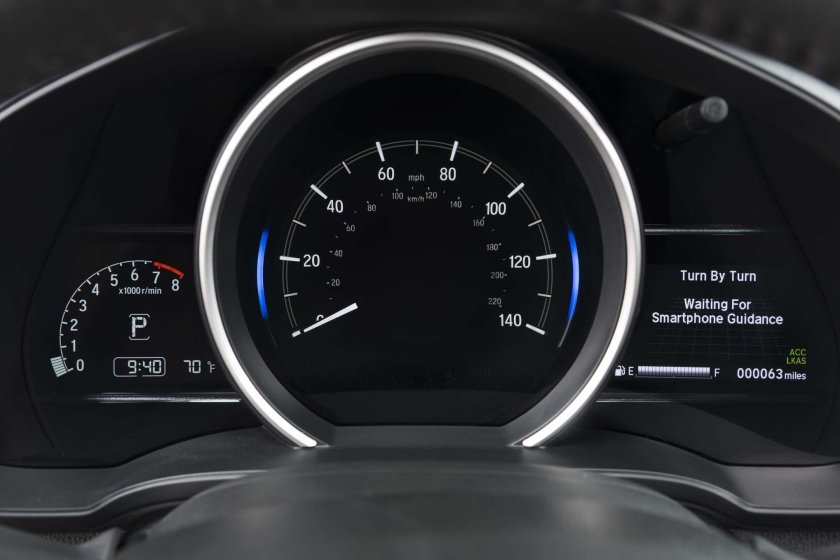 Honda Fit панель приборов