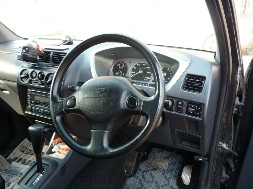 Daihatsu Terios Kid салон