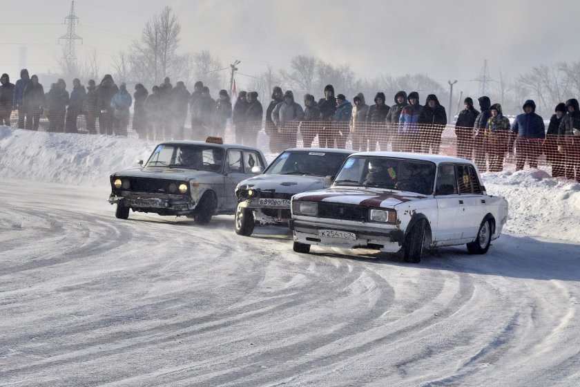 ВАЗ 2106 зимний дрифт