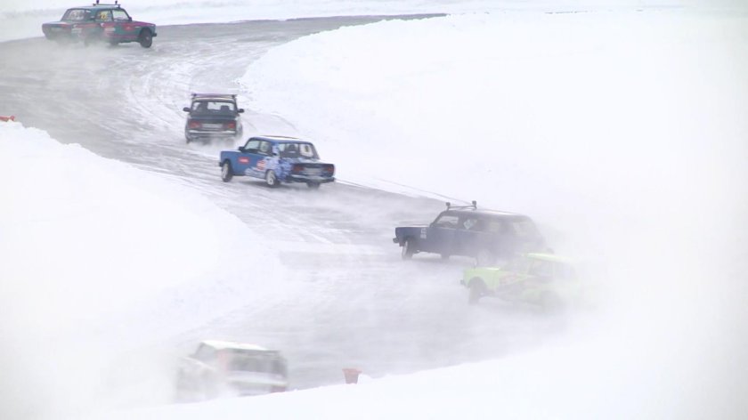 Гонки на льду