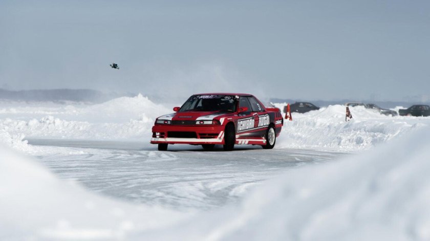 Дрифт на льду Хабаровск