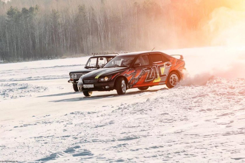 Toyota Altezza зимний дрифт