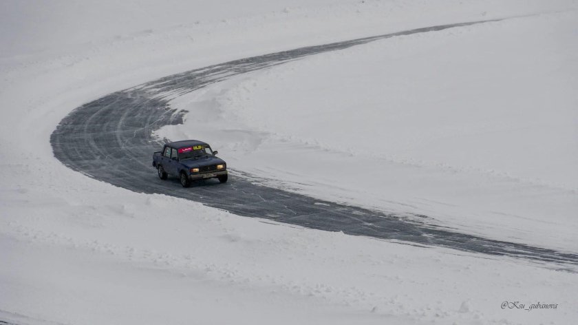 Гонки на льду