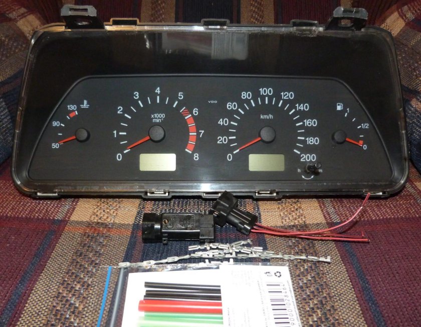 Приборная панель Нива 2121