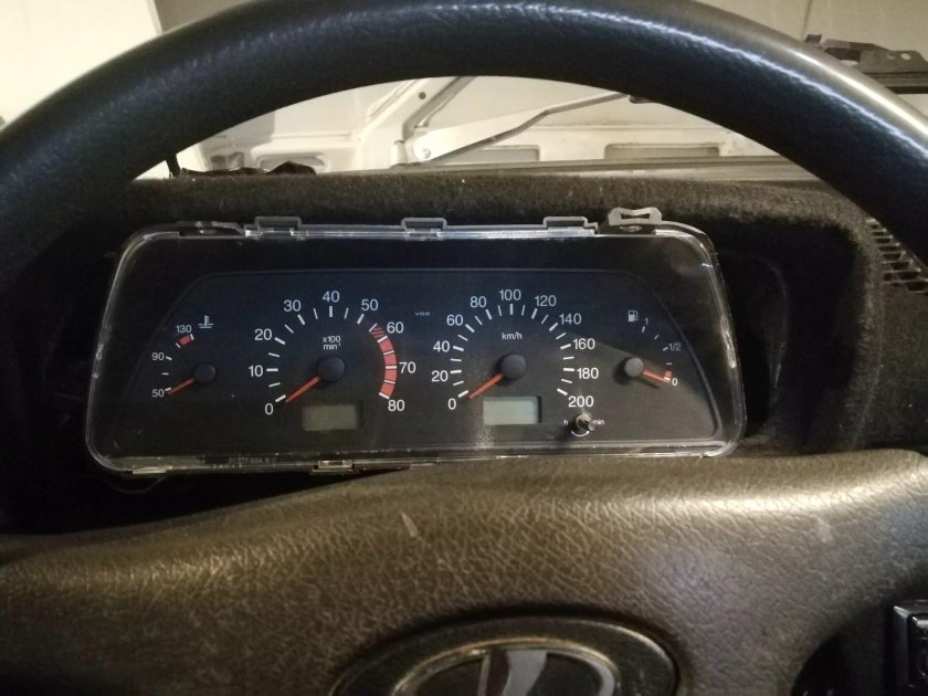 Тахометр щиток приборов Нива 21213