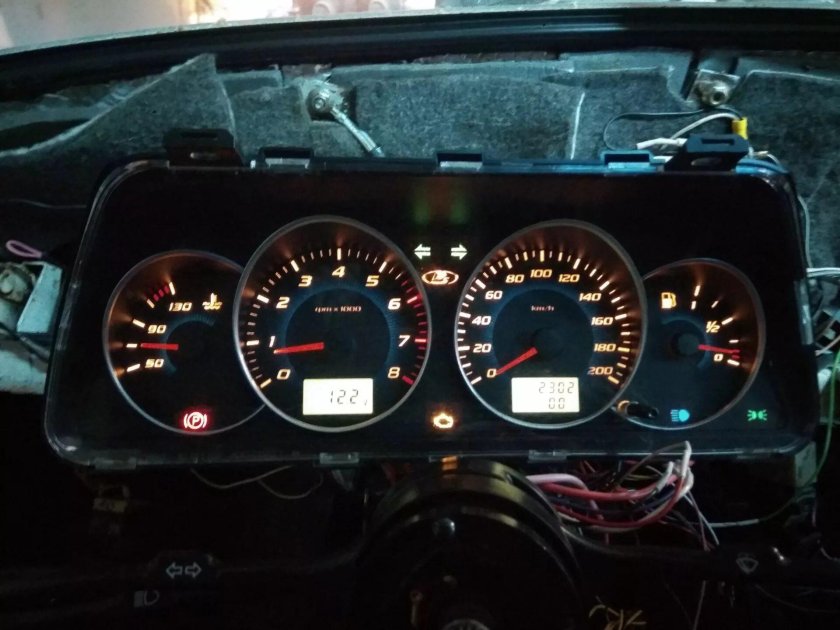 Комбинация приборов Нива 2121