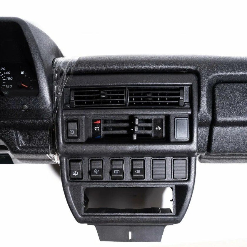 Панель приборов Lada 4x4 Comfort