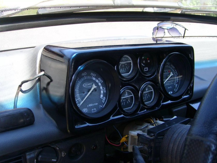 Приборы ВАЗ 2106 на УАЗ 469