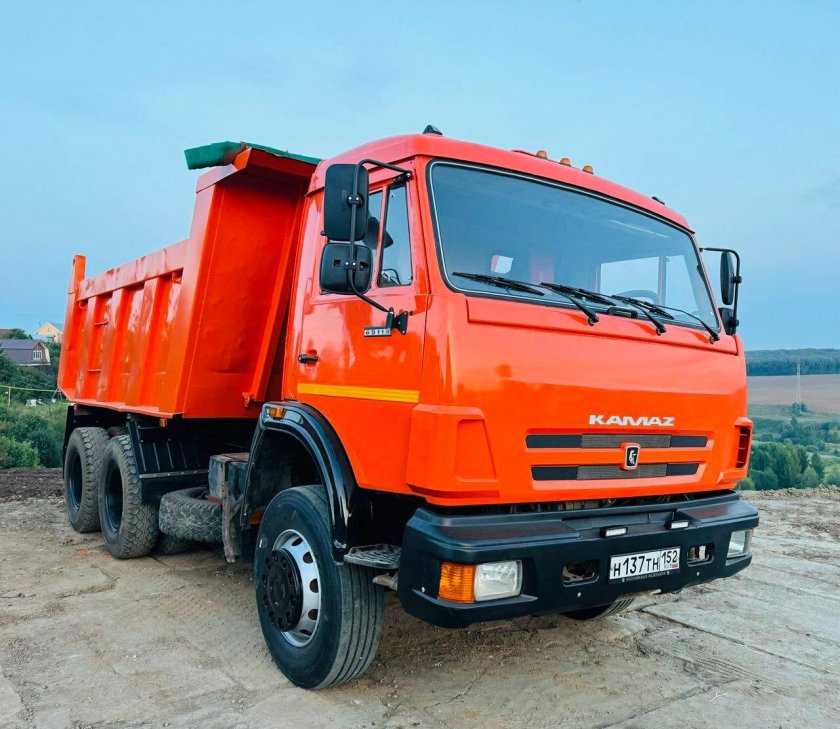 Камаз самосвал