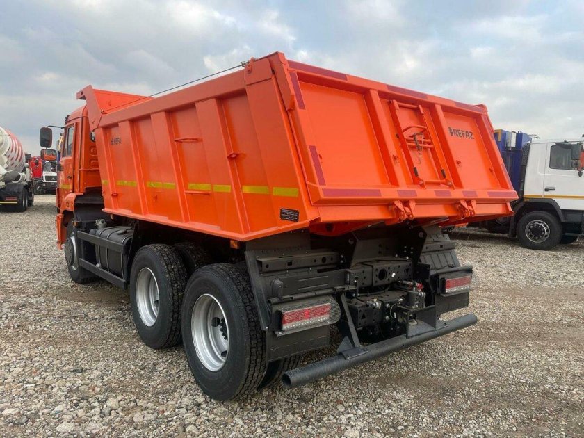 Самосвал камаз 65115