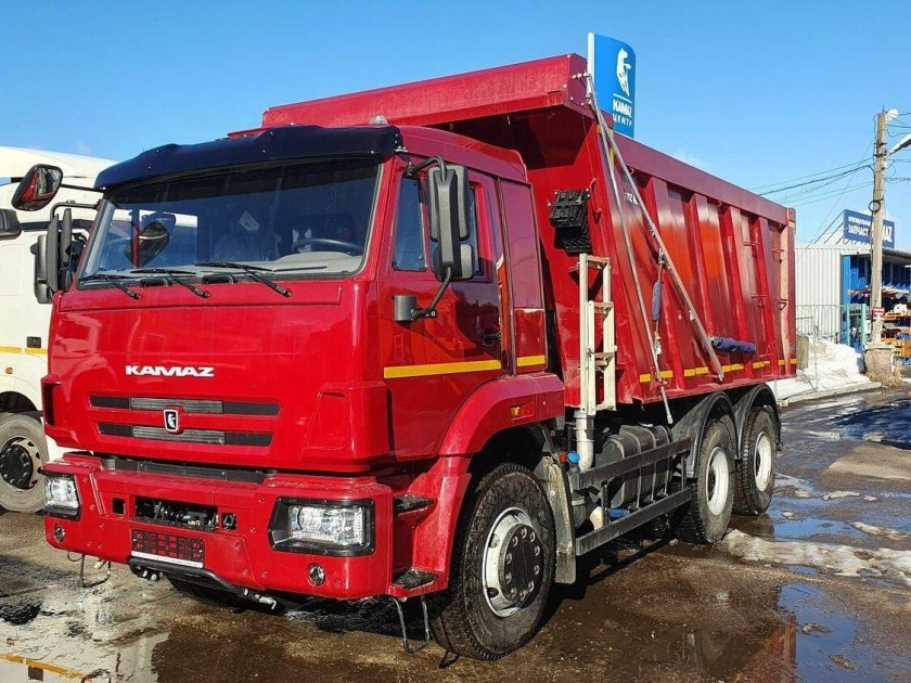 Самосвал КАМАЗ 6520-7080-49