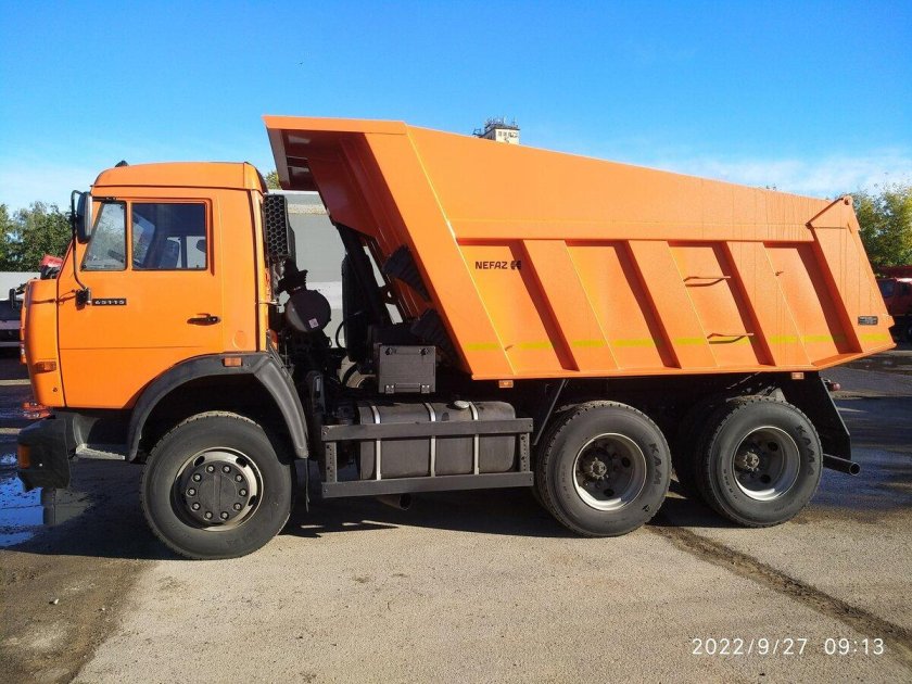Камаз самосвал