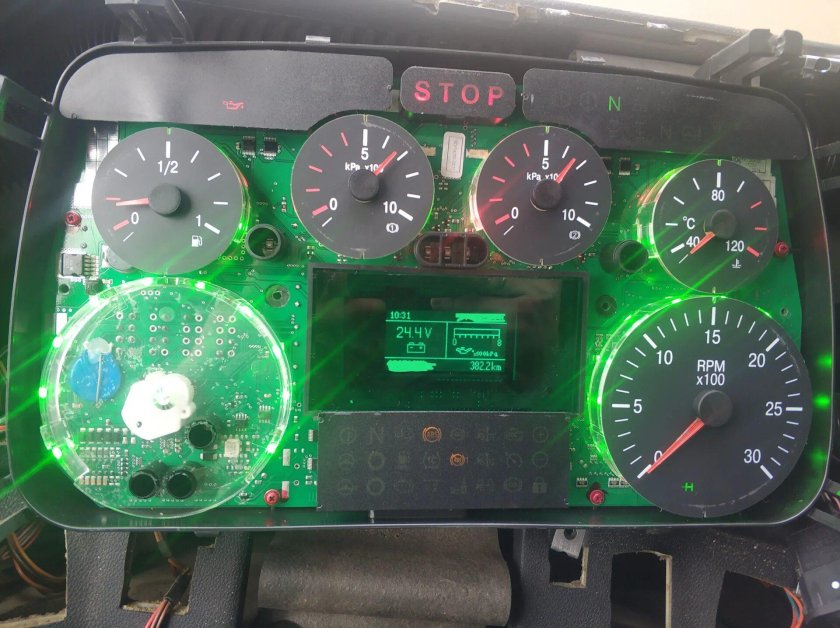 Панель приборов МАЗ 5440 простор