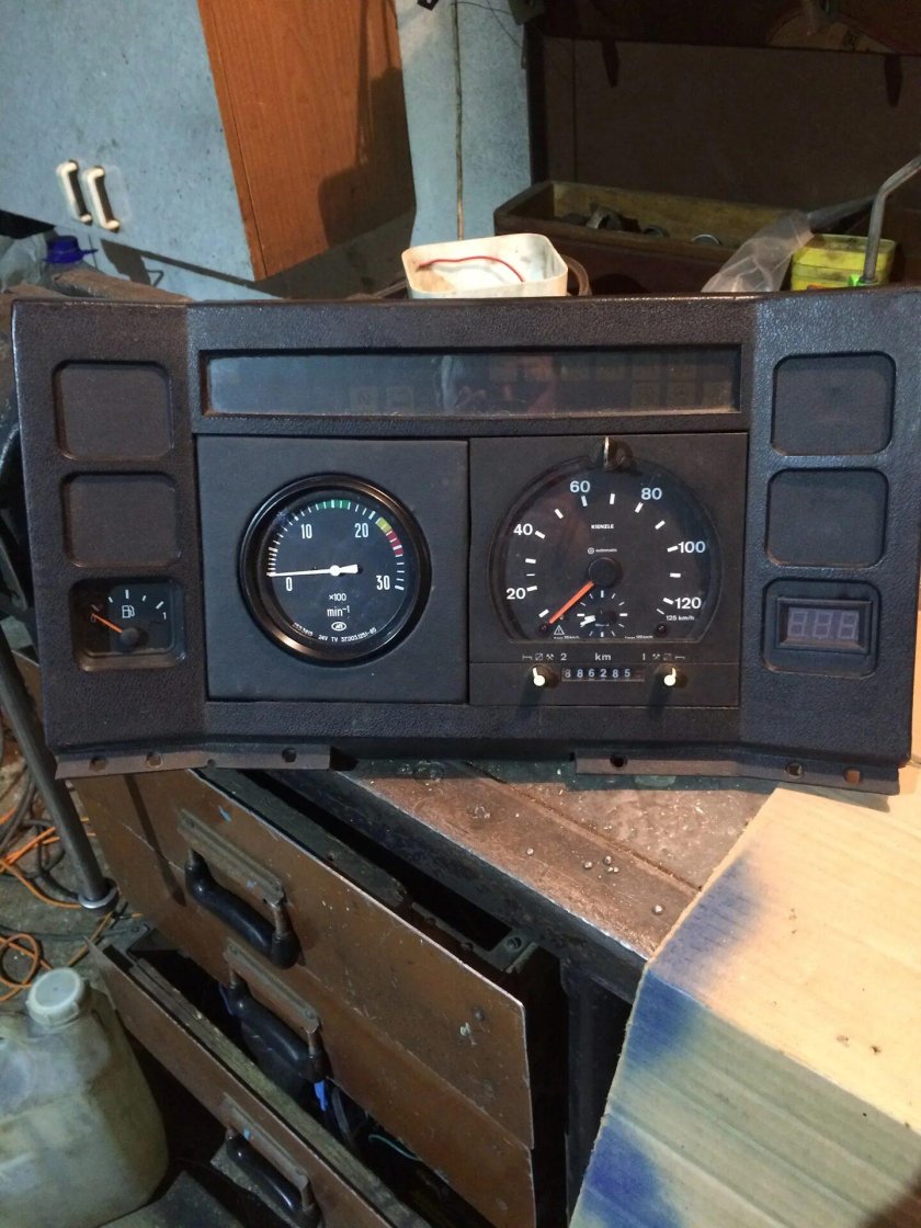 Панель управления МАЗ 5440