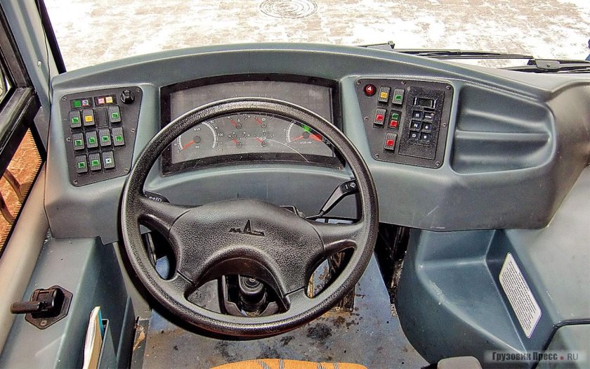 МАЗ 101 кабина