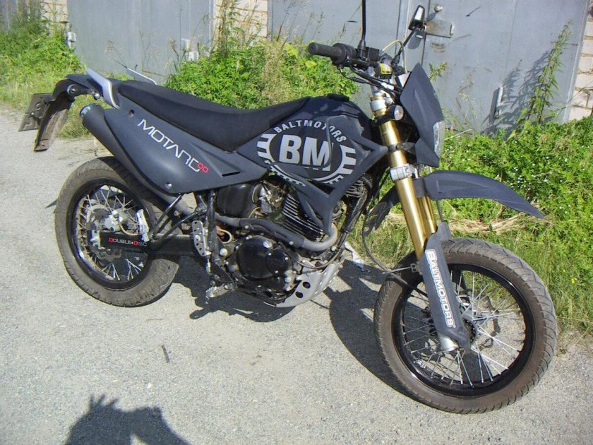 BM motard 200 DD