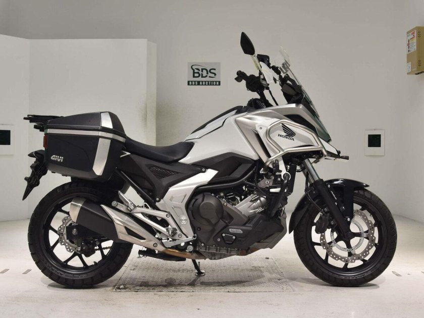 Honda nc750x 2021