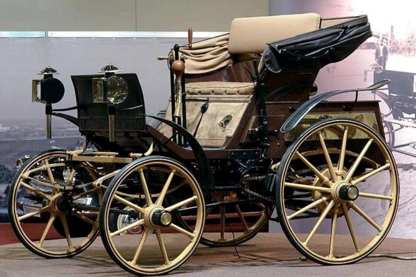 Первый российский автомобиль Яковлева и фрезе 1896