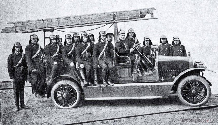 Пожарная машина Руссо-Балт 1913