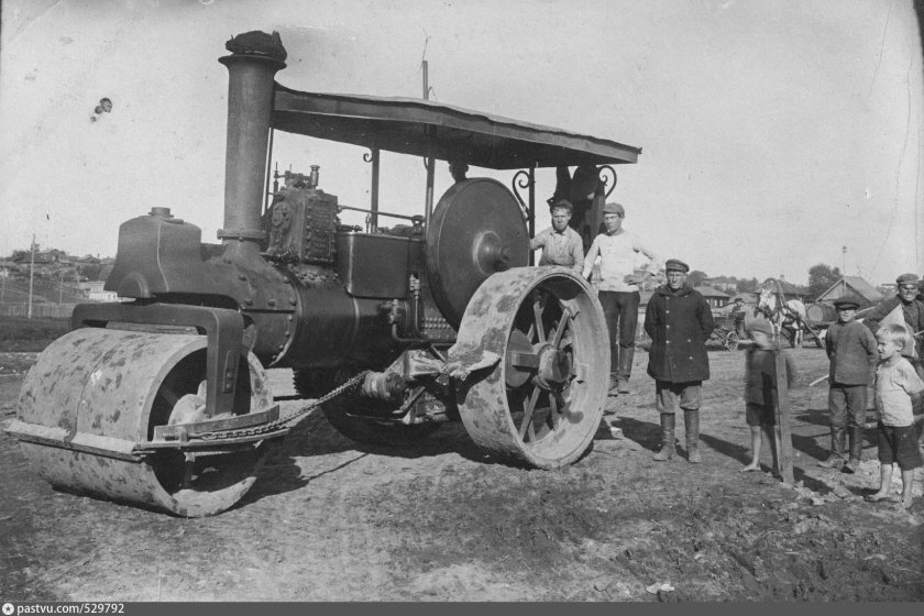 Старая дорожная техника