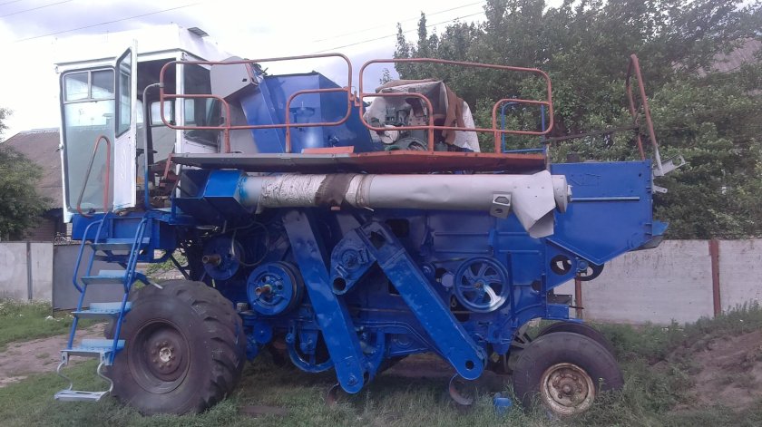 Комбайн Енисей 1200 1м