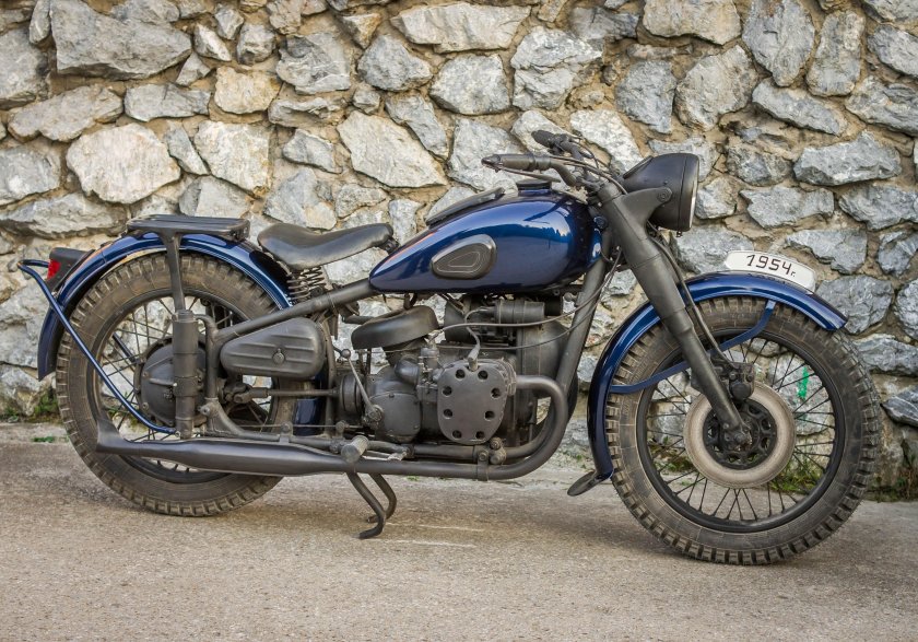 Мотоцикл Урал м62