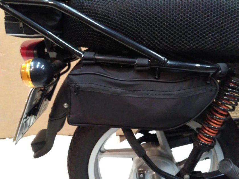 Boxer Bajaj 150 багажная система