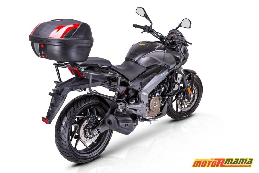 Bajaj Dominar 400 с кофром