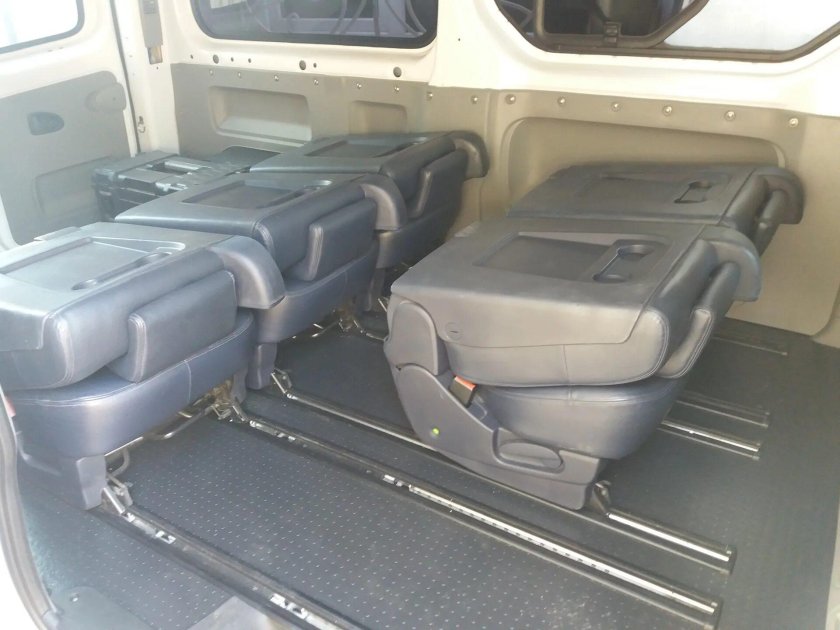Renault Trafic 3 сиденья задние