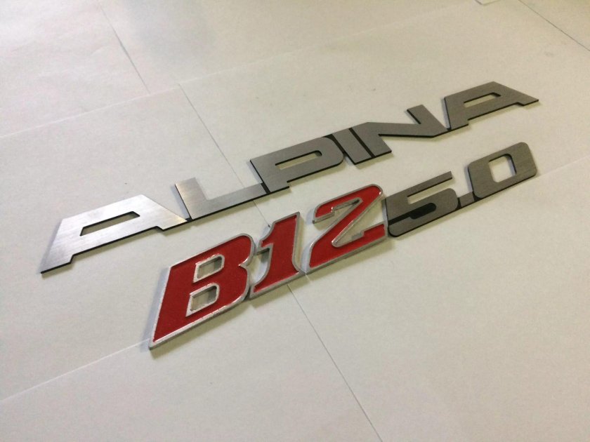 Alpina b12 шильдик