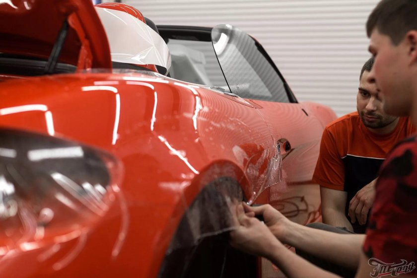 Антигравийной плёнкой suntek PPF