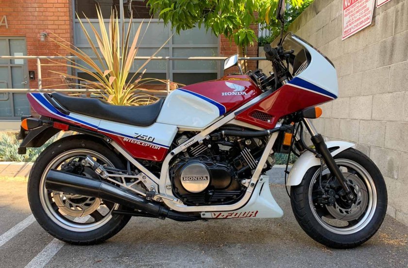 Honda vf750f Interceptor