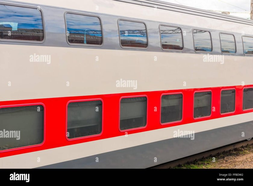 Двухэтажный поезд РЖД Сочи