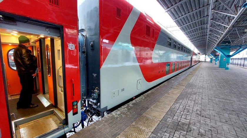 Двухэтажный поезд 2022