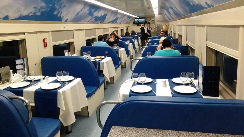 Поезд 050м Москва Самара двухэтажный вагон ресторан