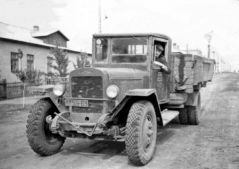 ЗИС 110 скорая помощь