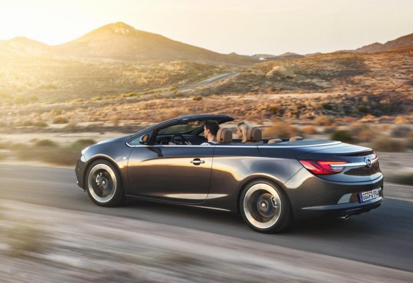 Opel Cascada кабриолет
