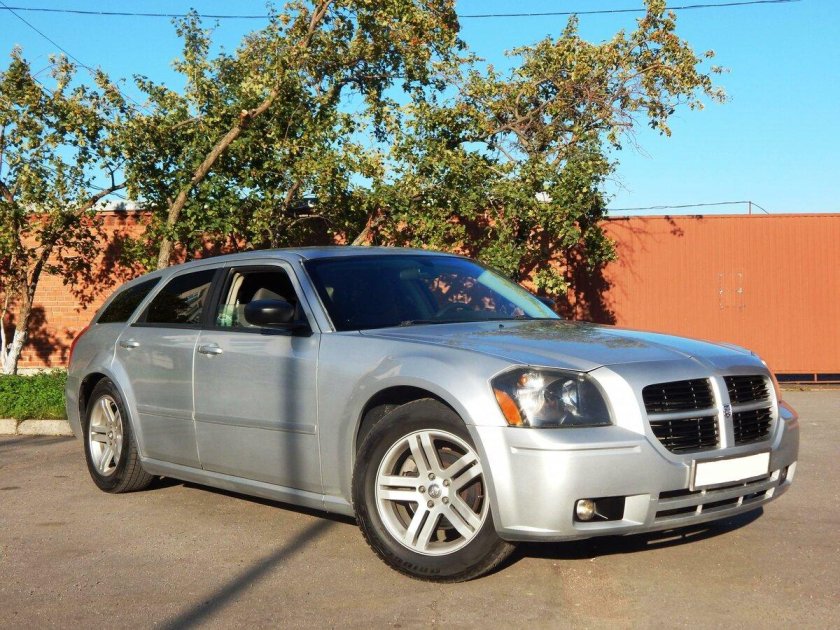Dodge Magnum 2.7