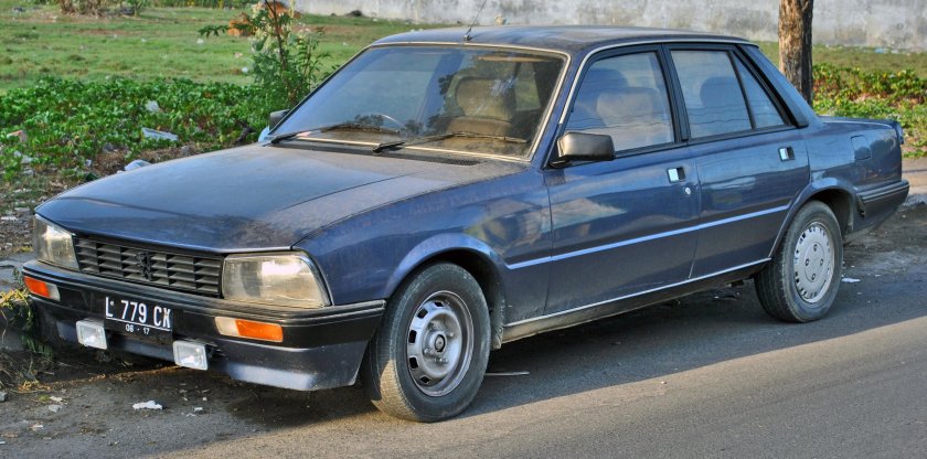 Пежо 505 универсал