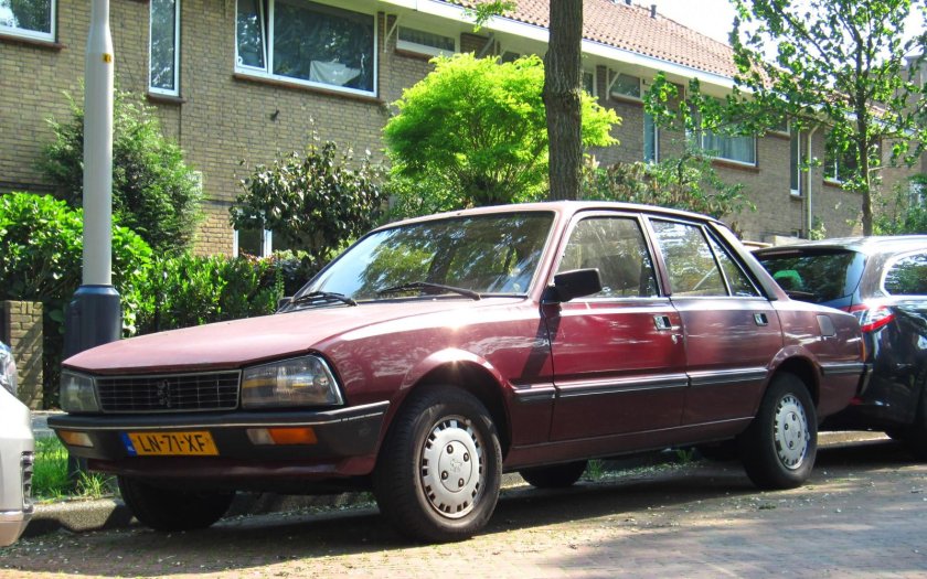 Peugeot 505 1984