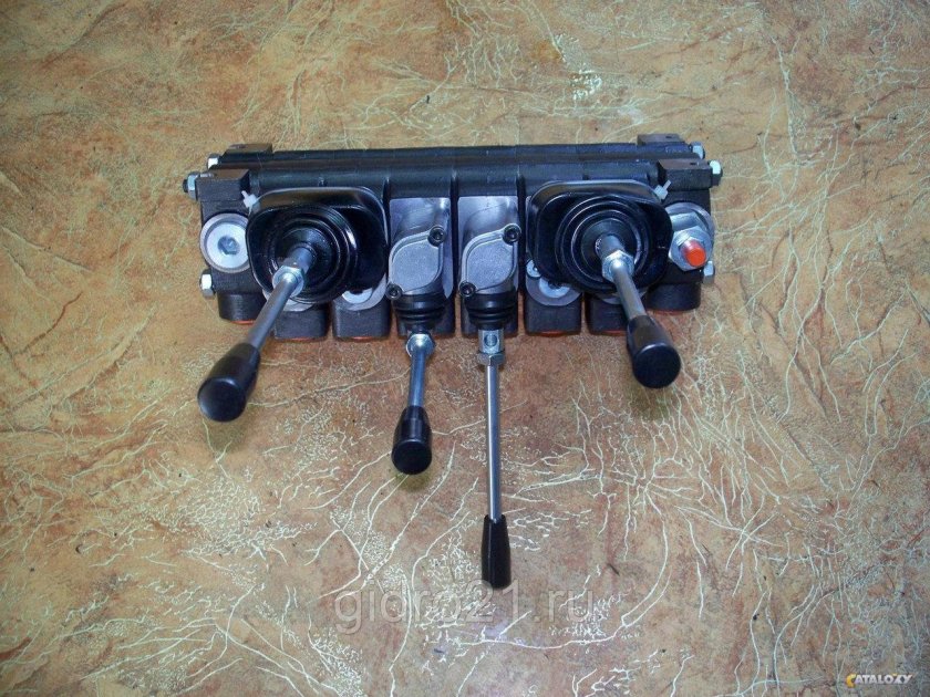 Распределитель гидравлический на эо2626