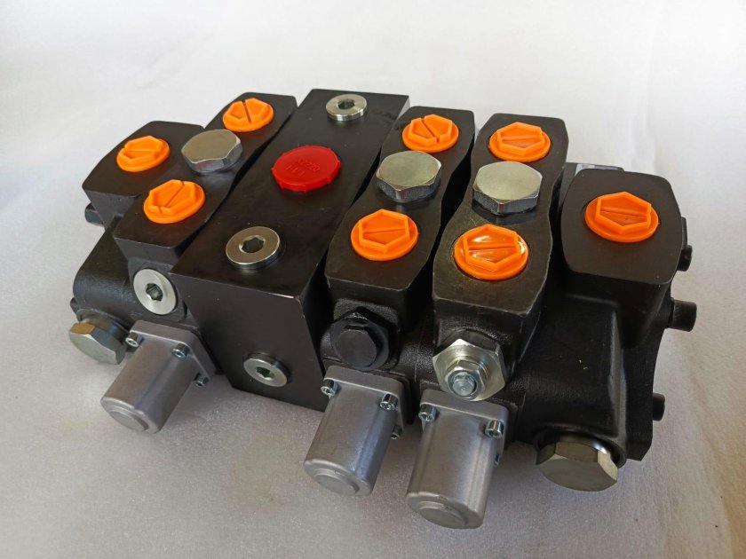 Гидрораспределитель бадестност