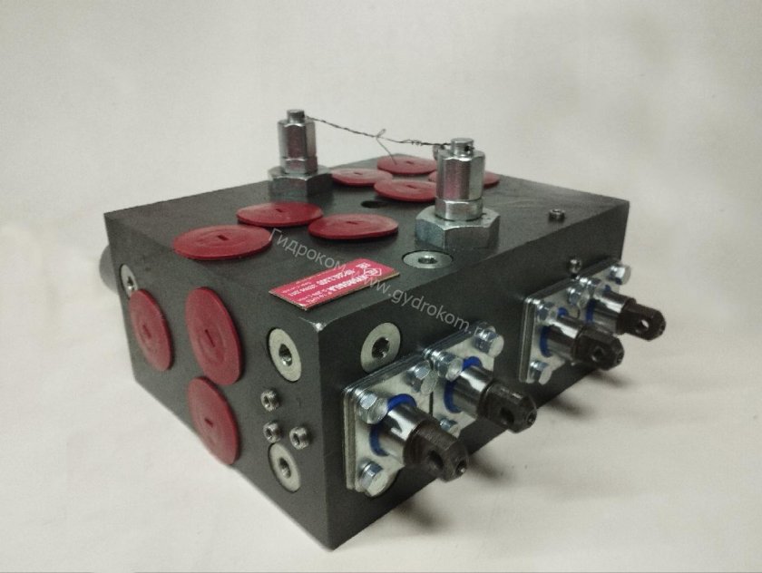 Гидравлический распределитель