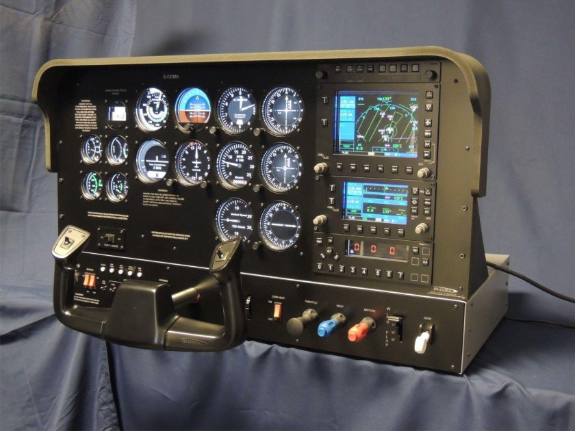 Кабина Cessna-172 Flight SIM