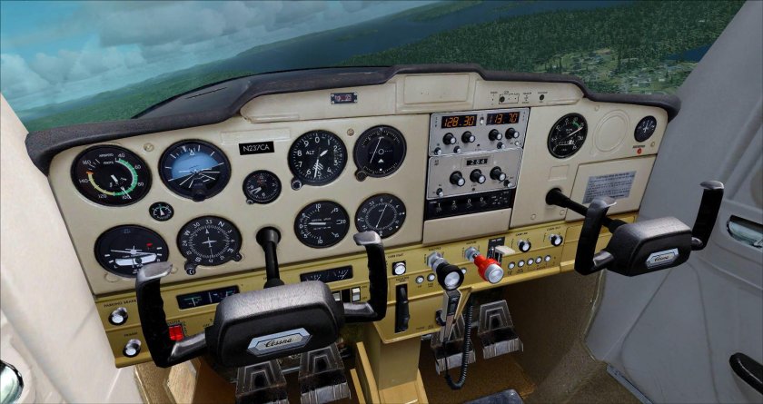 Cessna 152 приборная панель