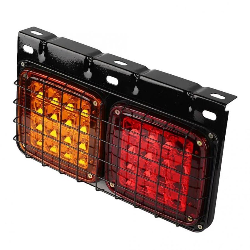 Фонарь задний светодиодный грузовой 24в